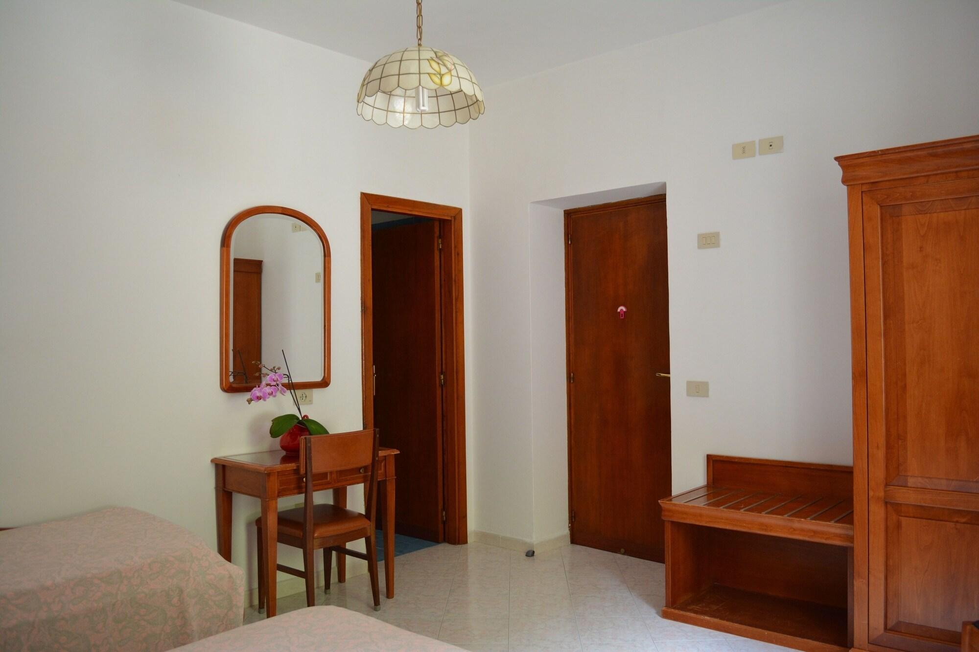 Hotel Maronti Barano dʼIschia Dış mekan fotoğraf